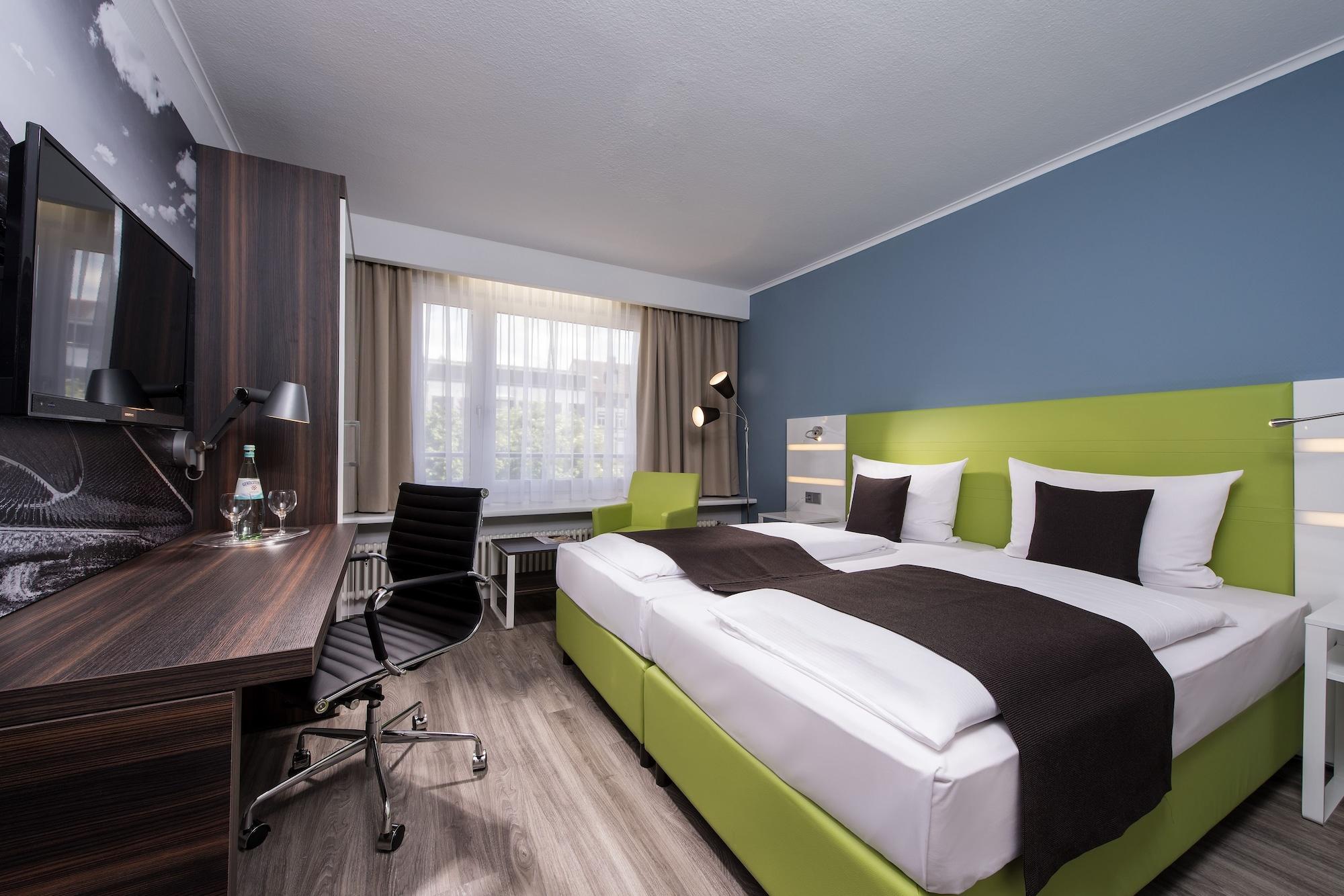 Ibis Styles Offenburg City Quarto foto