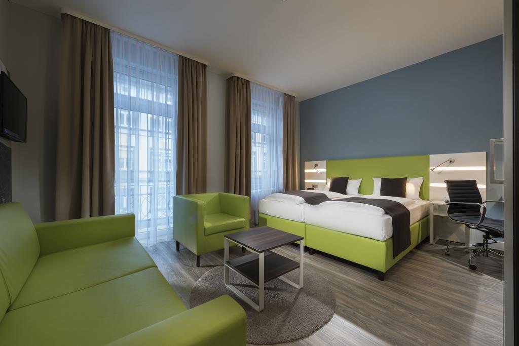 Ibis Styles Offenburg City Quarto foto